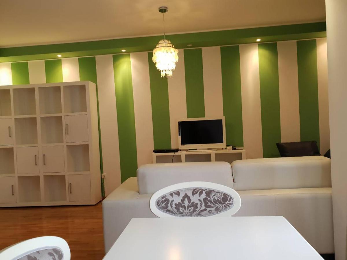 Bozovic Apartment Bečići Ngoại thất bức ảnh