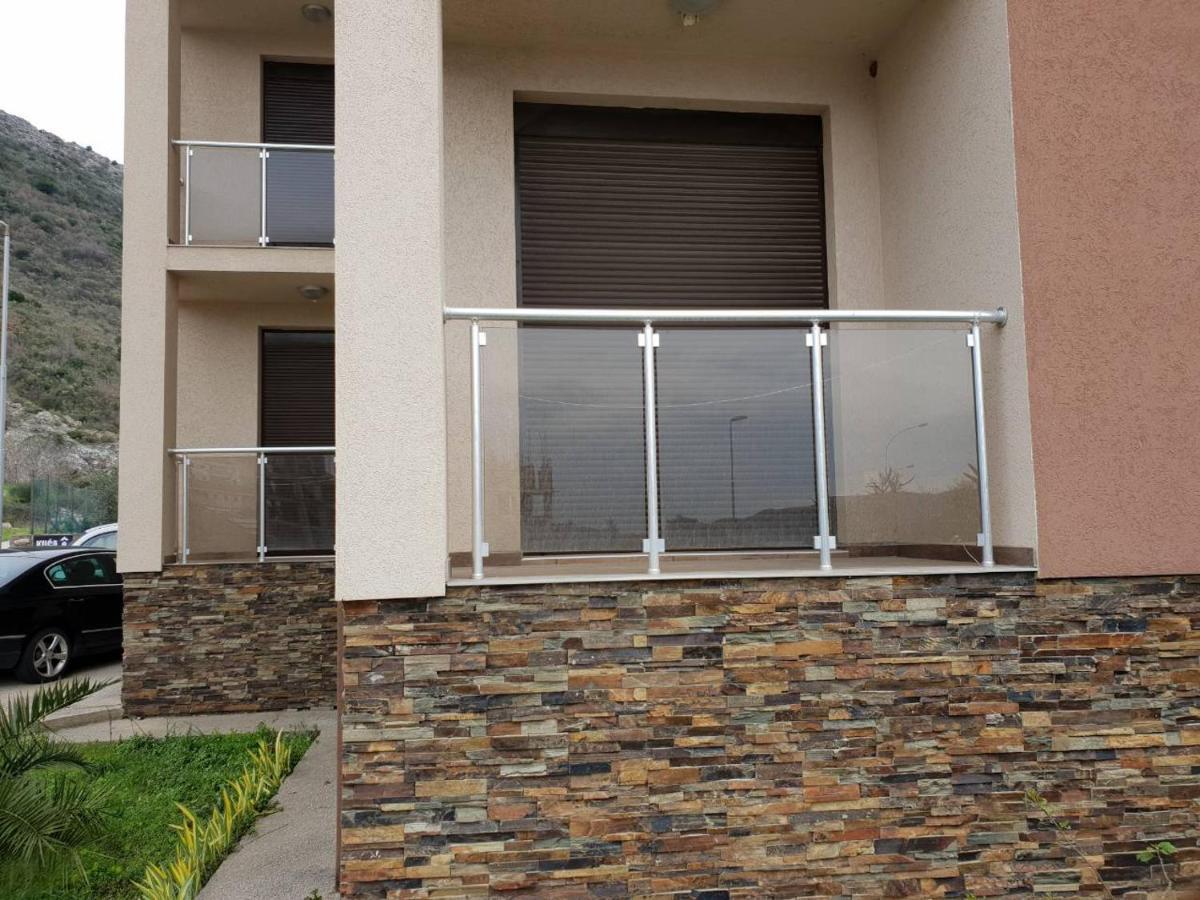 Bozovic Apartment Bečići Ngoại thất bức ảnh