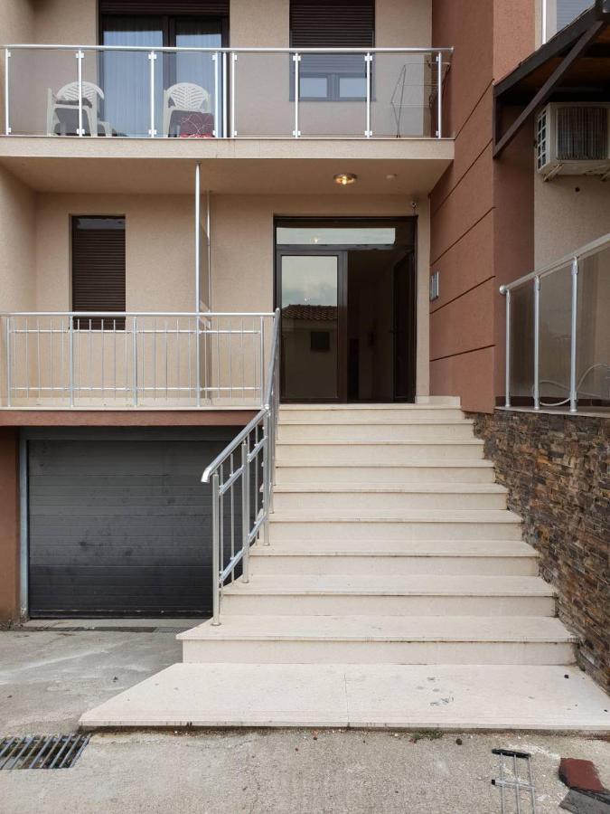 Bozovic Apartment Bečići Ngoại thất bức ảnh